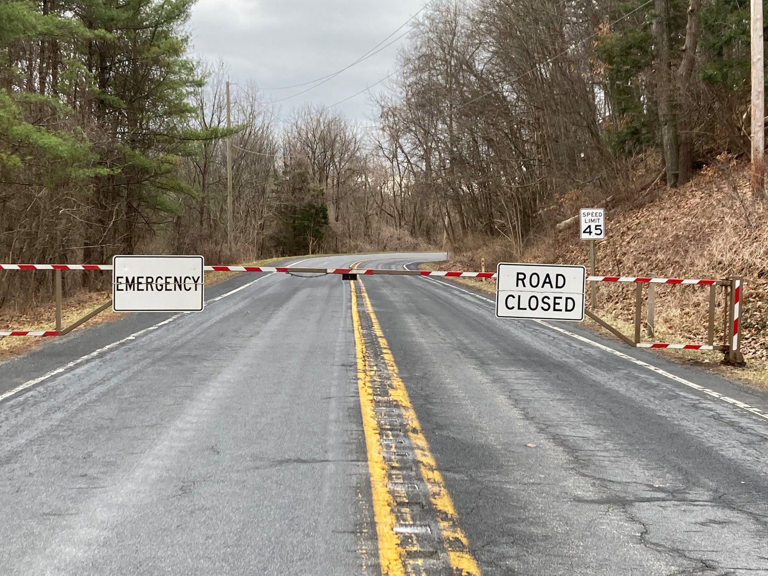 A section of Route 209 between Raymondskill Road and Route 729 within the Delaware Water Gap National Recreation Area was closed on March 17 due to erosion.